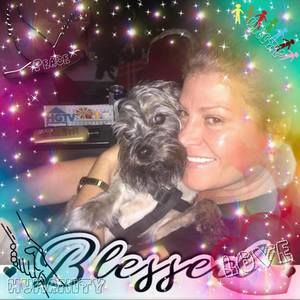 Meet your Posher, Tania